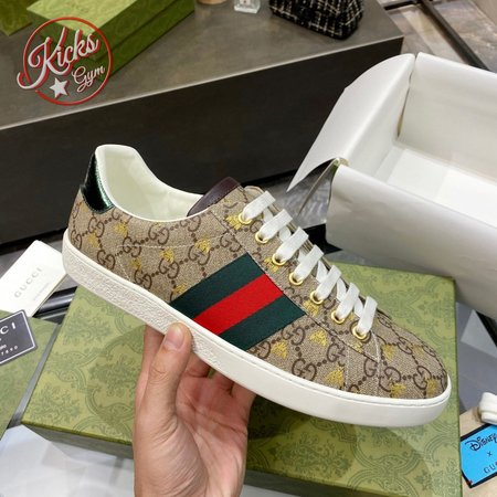 GUCCI ACE GG SUPREME BEES - GC211