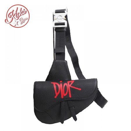Dior X Shawn Messenger Bag - DMB007