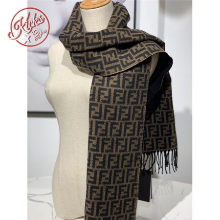 Fendi cashmere shawl Brown