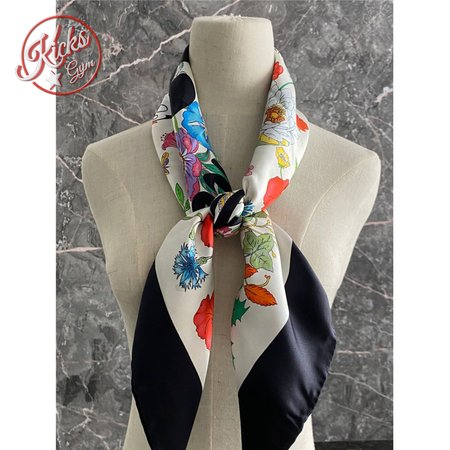 gucci disney silk scarf