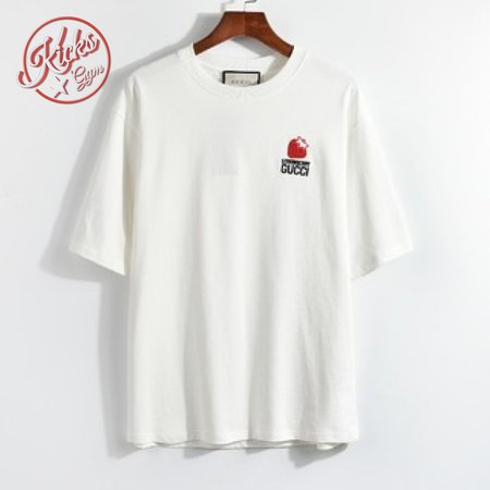 GUCCI Strawberry T-Shirt - GC0103