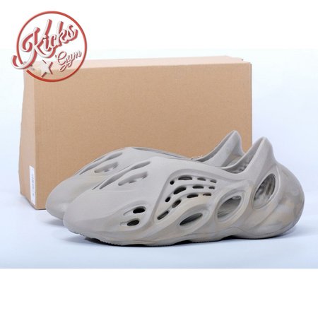 Adidas Yeezy Foam Runner Stone Sage Size 37-48.5